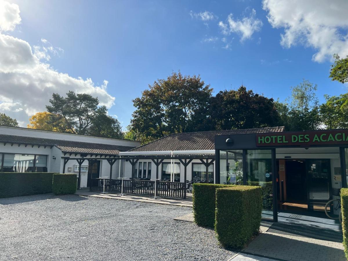 Logis Hotel Restaurant Des Acacias Lille Neuville En Ferrain エクステリア 写真